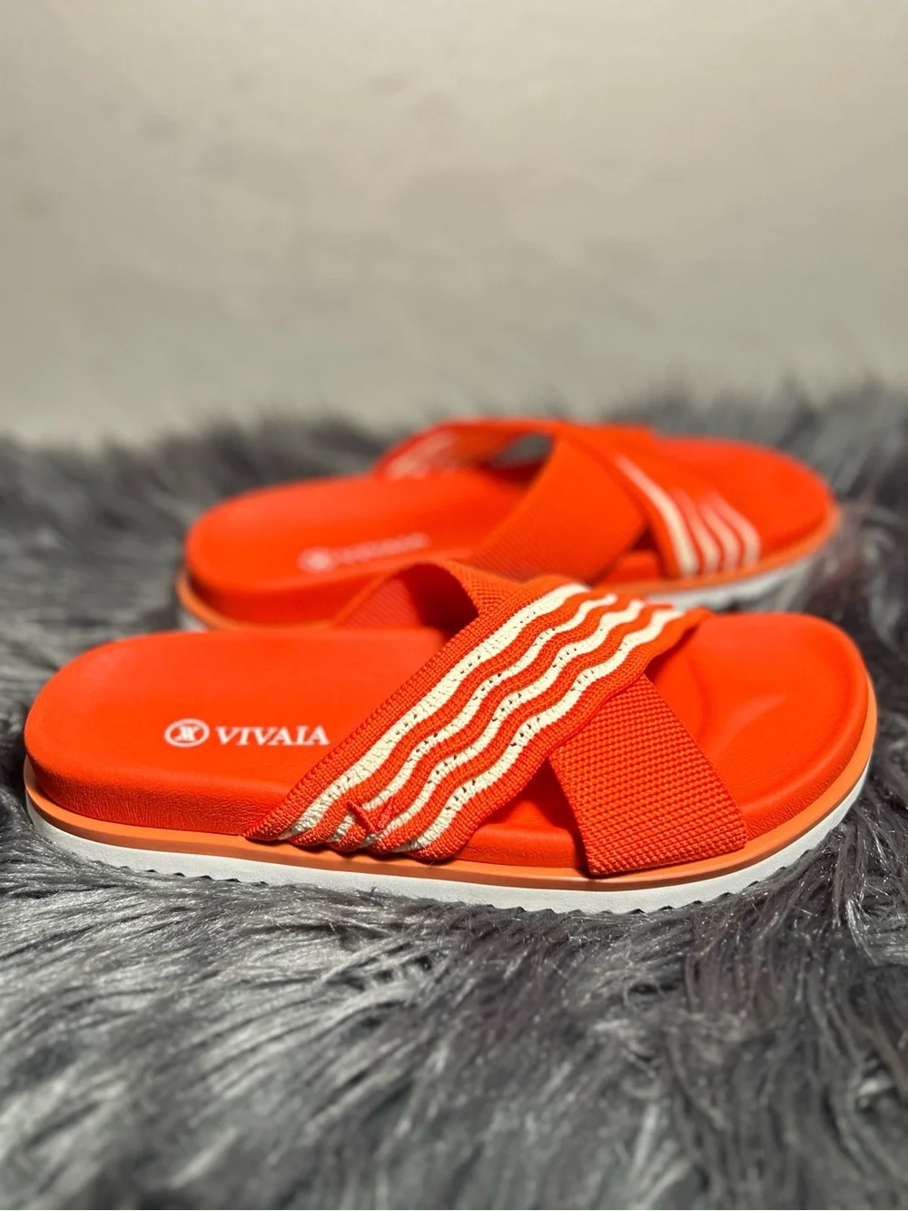 Vivaia Orange Knit Criss Cross Striped Strap Slide Sandals Size 6 - Picture 8 of 10
